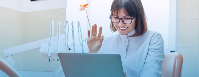 Modelo híbrido na odontologia: como integrar teleconsultas e atendimentos presenciais