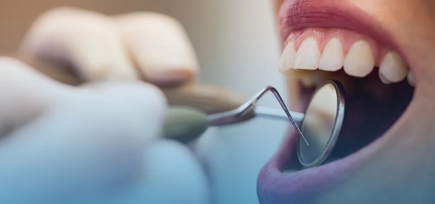 Como os pacientes escolhem dentistas na internet
